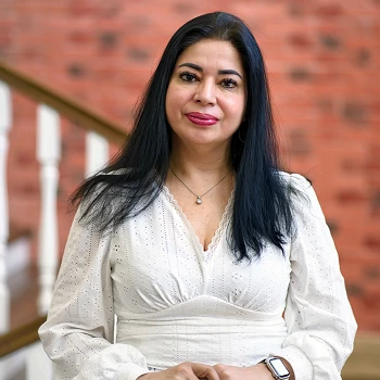 Shagufta Khan